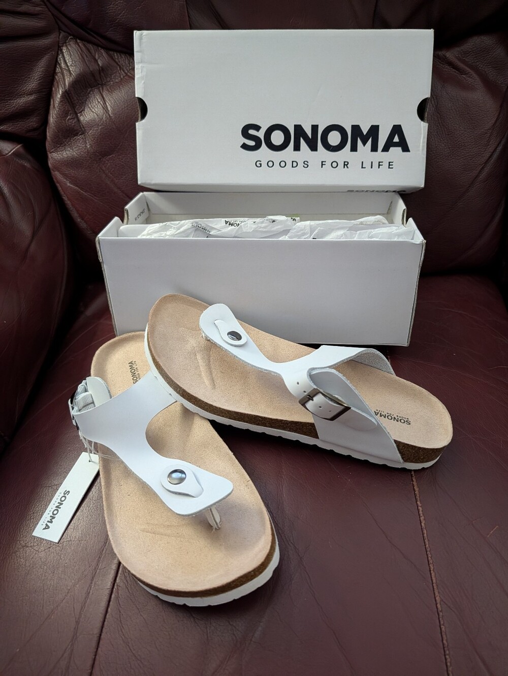 NEW Somoma Goods for Life Leather Dabney Thong, Cushioned, Adjustable, Sz 11